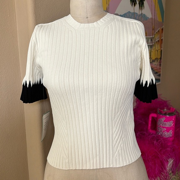 Alexander McQueen Light Crew Neck NWT